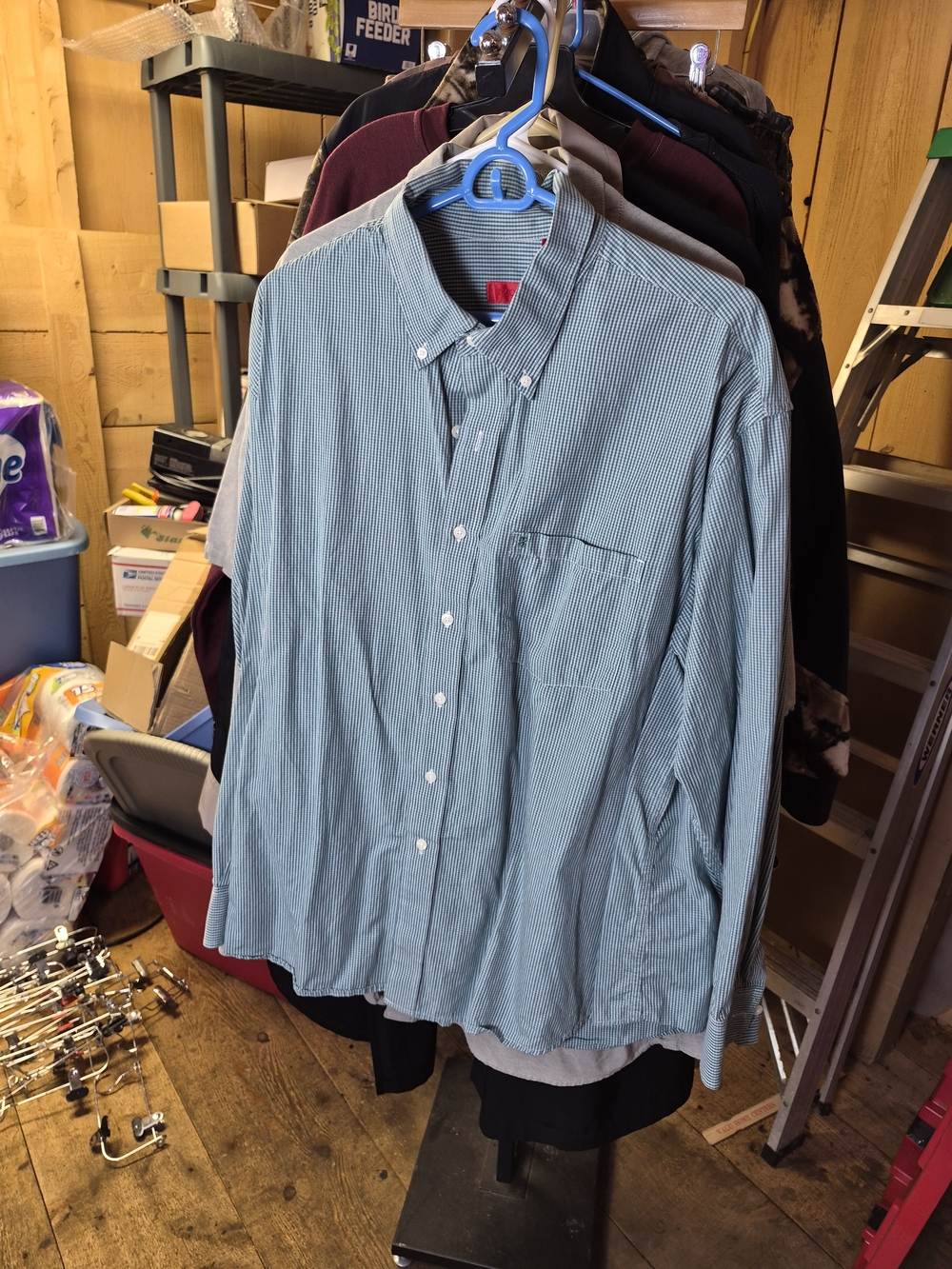 Izod Light Blue and White Pinstripe Button-Down Shirt Bin 59